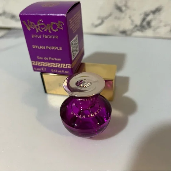 Versace Dylan Purple Mini EauDeParfum • 5 ML - Picture 4 of 6